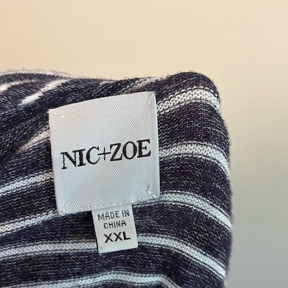 Nic + Zoe Angled Relax Stripes Top | Long Sleeve V-Neck Top - Picture 7 of 11